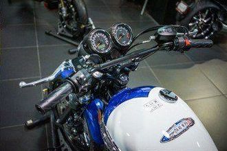 Bonneville in race colors, detail 3