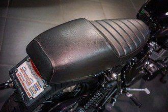 Blacked-out Street Twin, detail 1