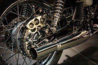 Cream and gold Bonneville, detail 2