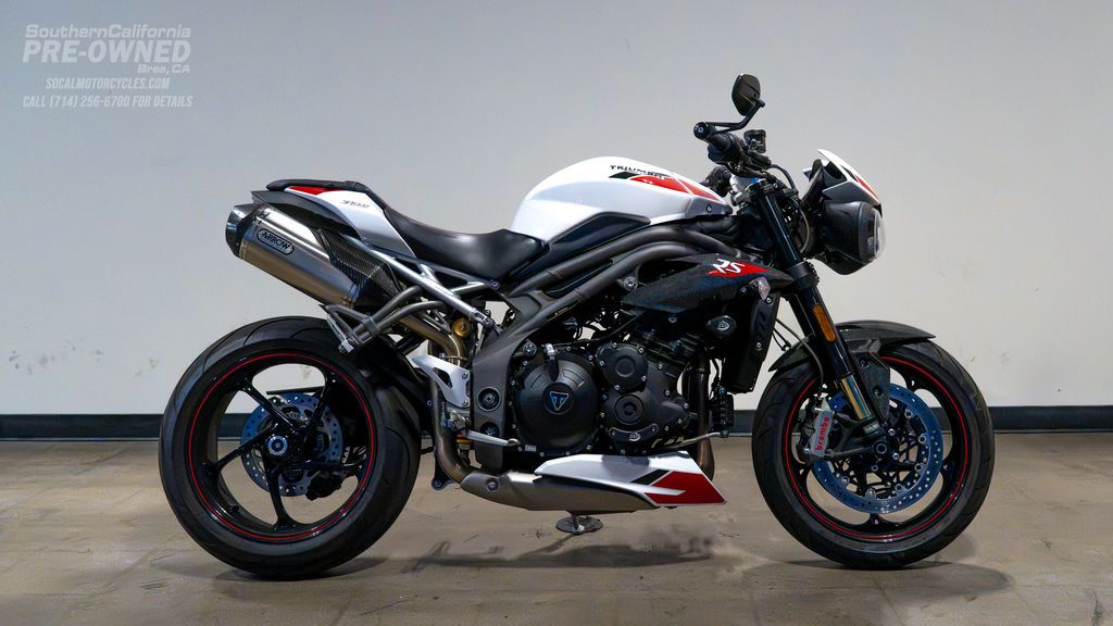 2020 Triumph Speed Triple RS in Crystal White