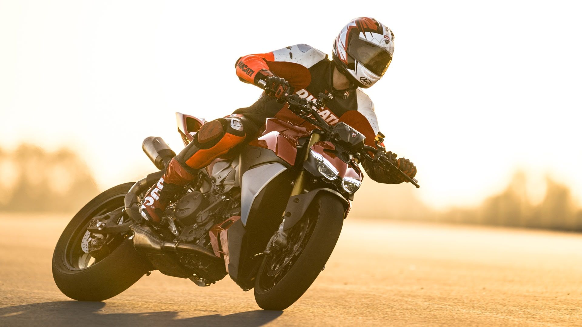 The Streetfighter V2, photographed by Ducati