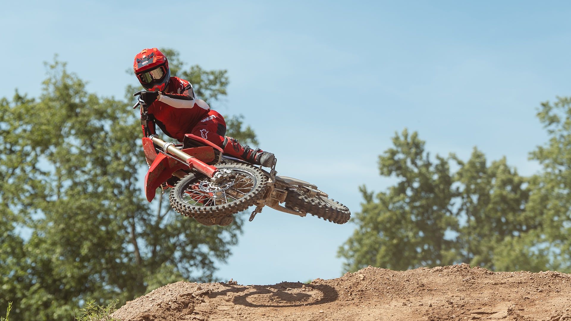 The Desmo450 MX, photographed by Ducati
