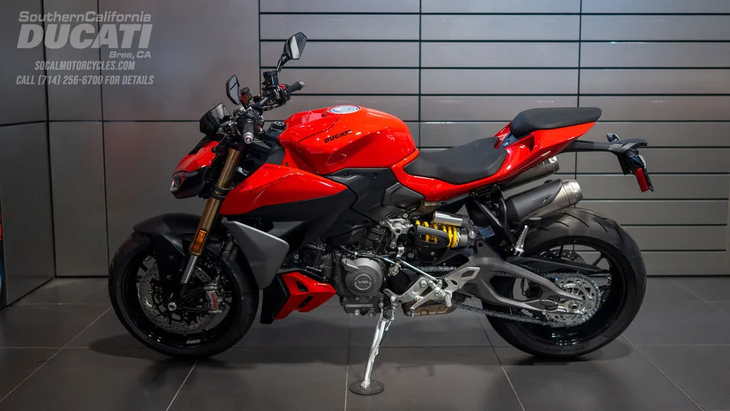 2026 Ducati Streetfighter V2 in Ducati Red, photo 10 of 12