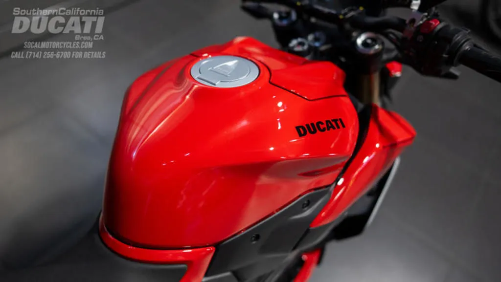 2026 Ducati Streetfighter V2 in Ducati Red, photo 5 of 12