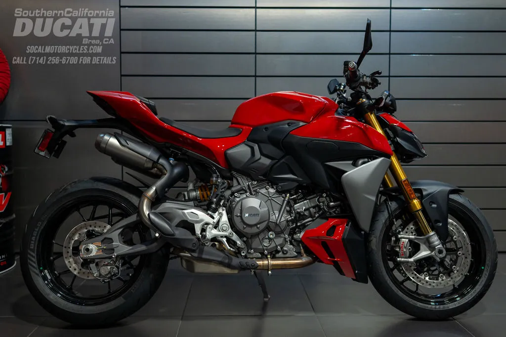 2027 Ducati Streetfighter V2 S in Ducati Red, photo 1 of 11