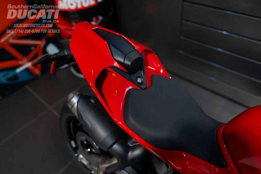 2027 Ducati Streetfighter V2 S in Ducati Red, photo 5 of 11