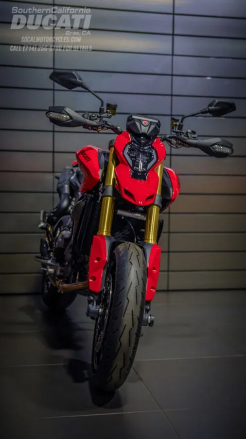 2026 Ducati Hypermotard V2 in Ducati Red, photo 12 of 18