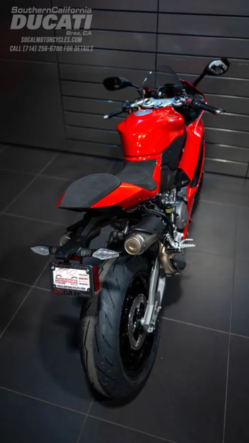 2026 Ducati Panigale V2 in Ducati Red, photo 13 of 13