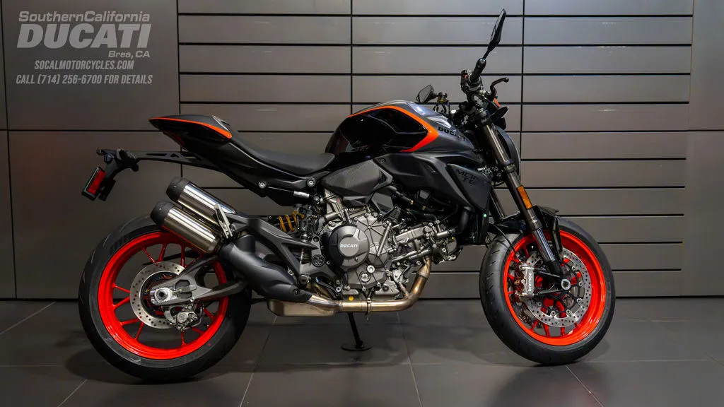 2026 Ducati Monster+ in Sport Livery, photo 1 of 8