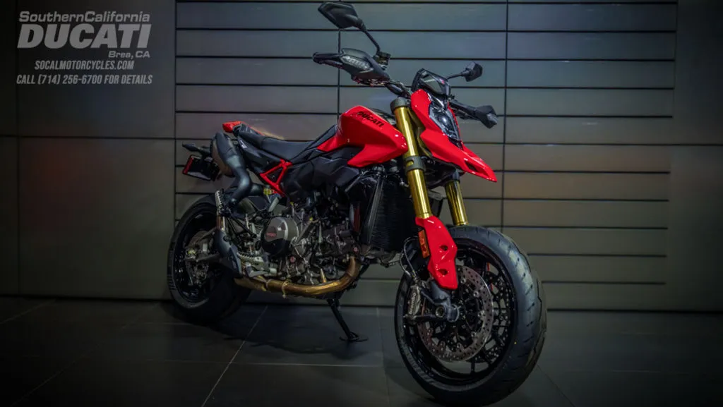 2027 Ducati Hypermotard V2 in Ducati Red, photo 10 of 20