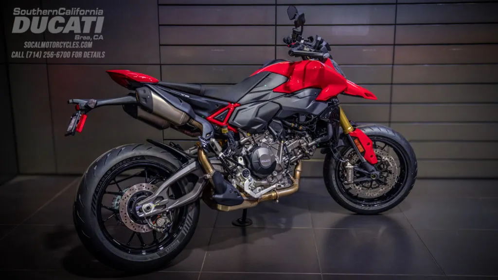 2027 Ducati Hypermotard V2 in Ducati Red, photo 19 of 20