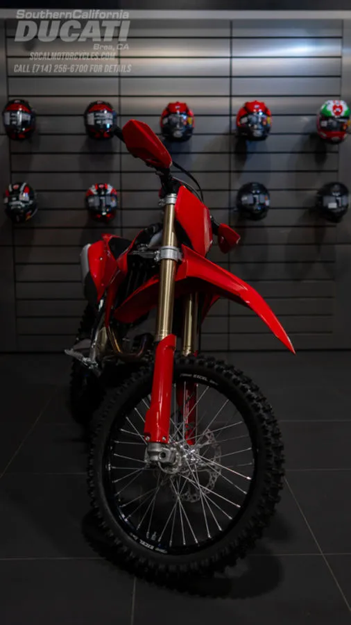 2026 Ducati Desmo450 EDX in Ducati Red, photo 5 of 9