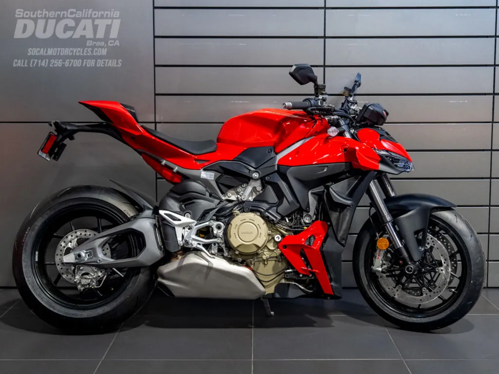 2026 Ducati Streetfighter V4 in Ducati Red, photo 1 of 13