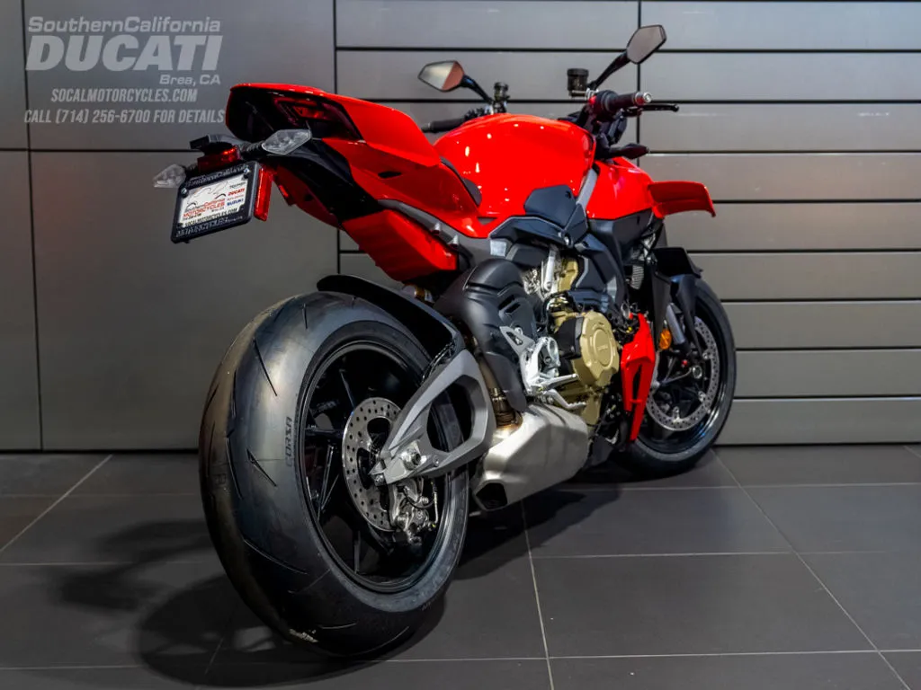 2026 Ducati Streetfighter V4 in Ducati Red, photo 13 of 13
