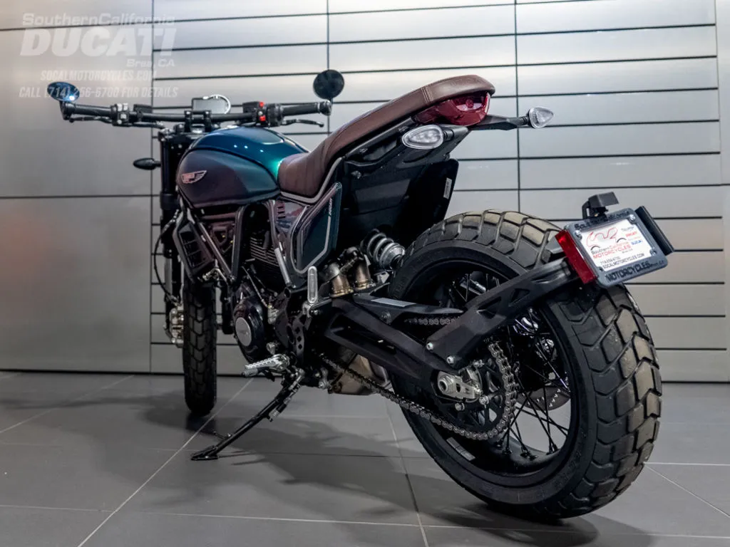 2027 Ducati Scrambler Nightshift in Emerald Green, photo 7 of 8