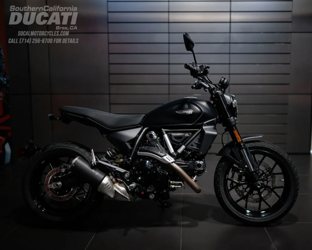 2027 Ducati Scrambler Icon Dark in Dark Stealth, photo 1 of 11