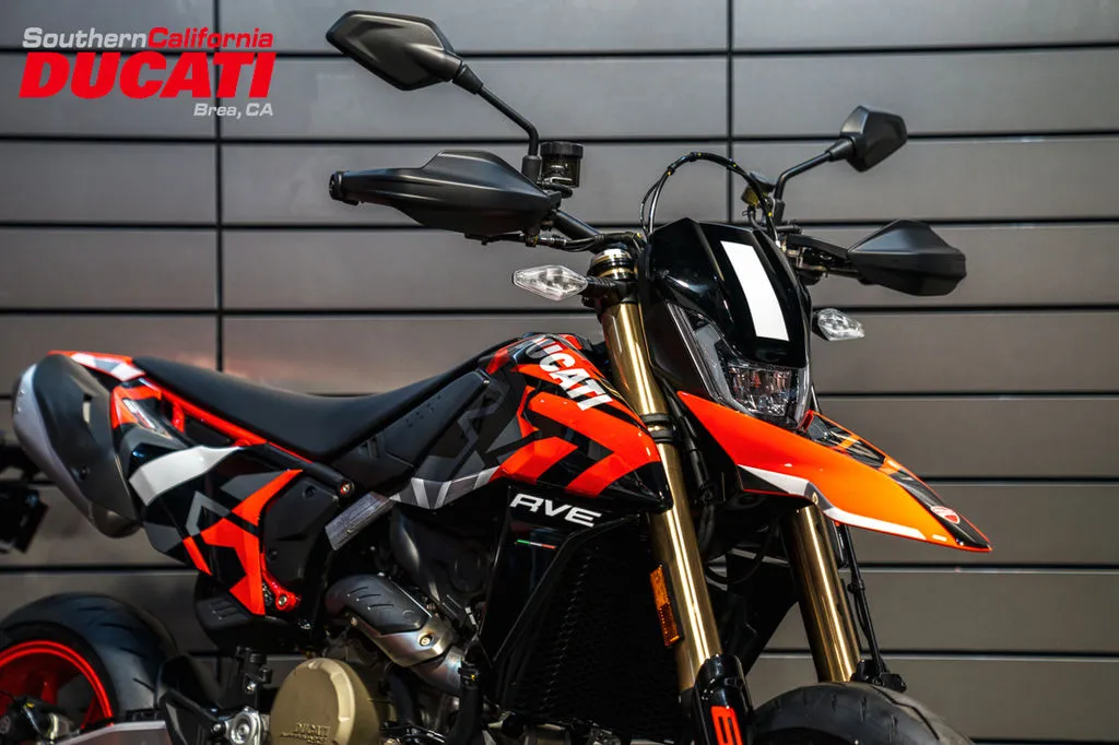 2027 Ducati Hypermotard 698 Mono RVE in Graffiti Livery, photo 11 of 16