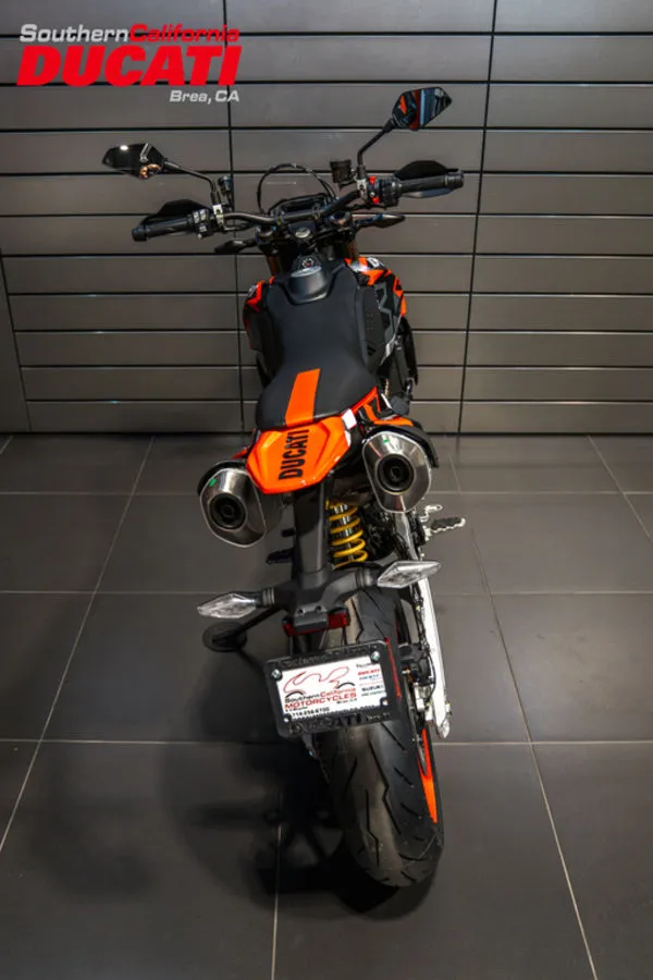 2027 Ducati Hypermotard 698 Mono RVE in Graffiti Livery, photo 16 of 16