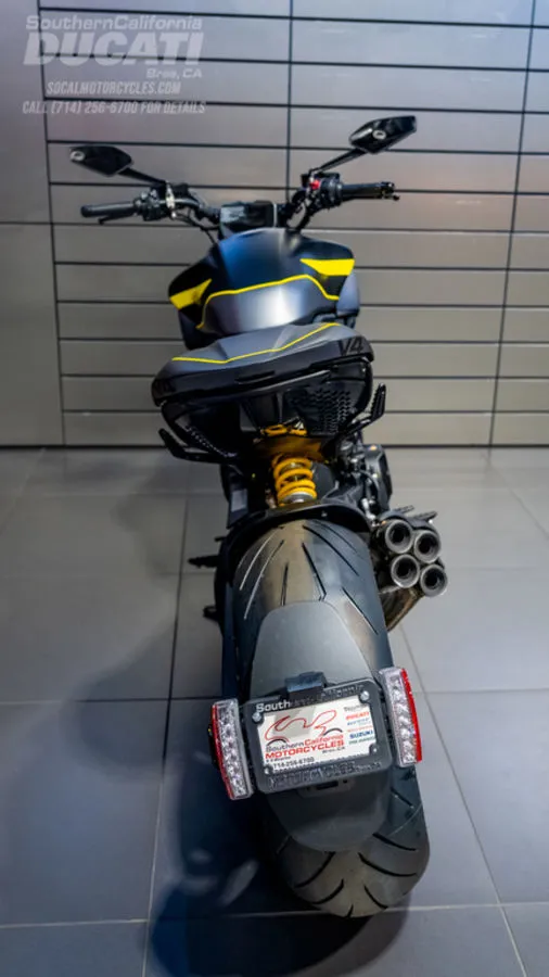 2026 Ducati Diavel V4 in Black Roadster Livery, photo 13 of 14