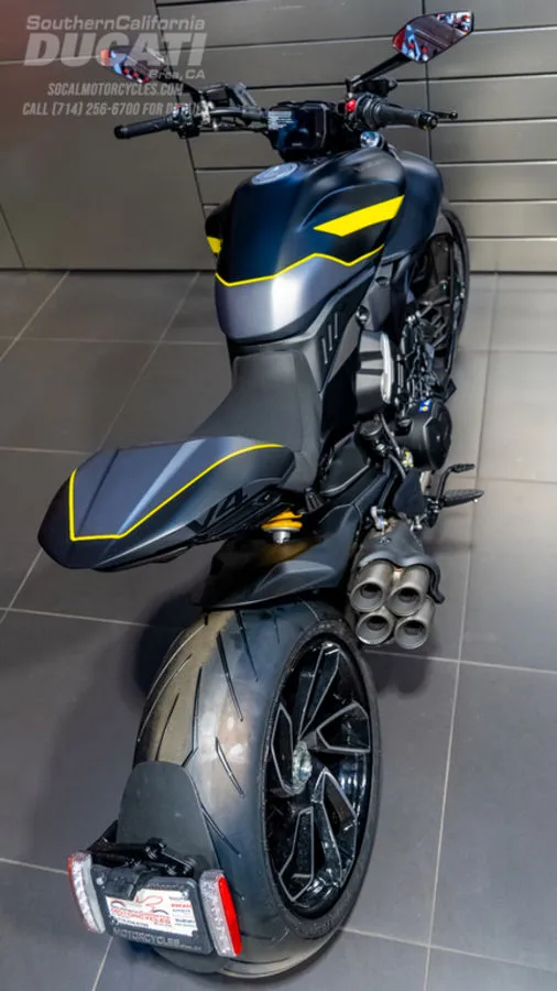 2026 Ducati Diavel V4 in Black Roadster Livery, photo 14 of 14
