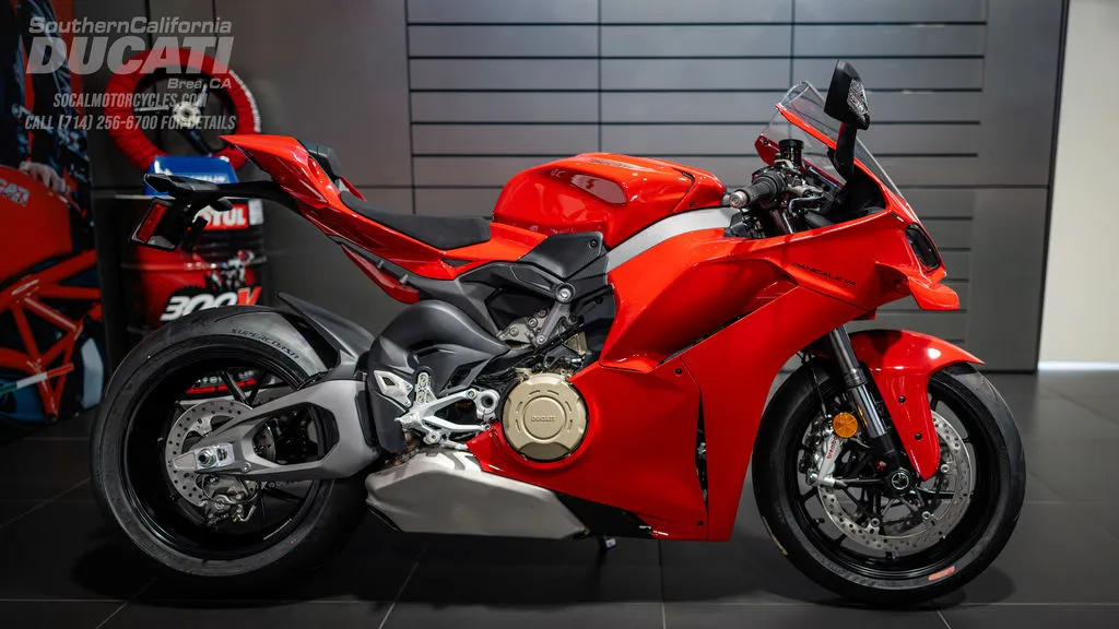 2026 Ducati Panigale V4 in Ducati Red, photo 1 of 11