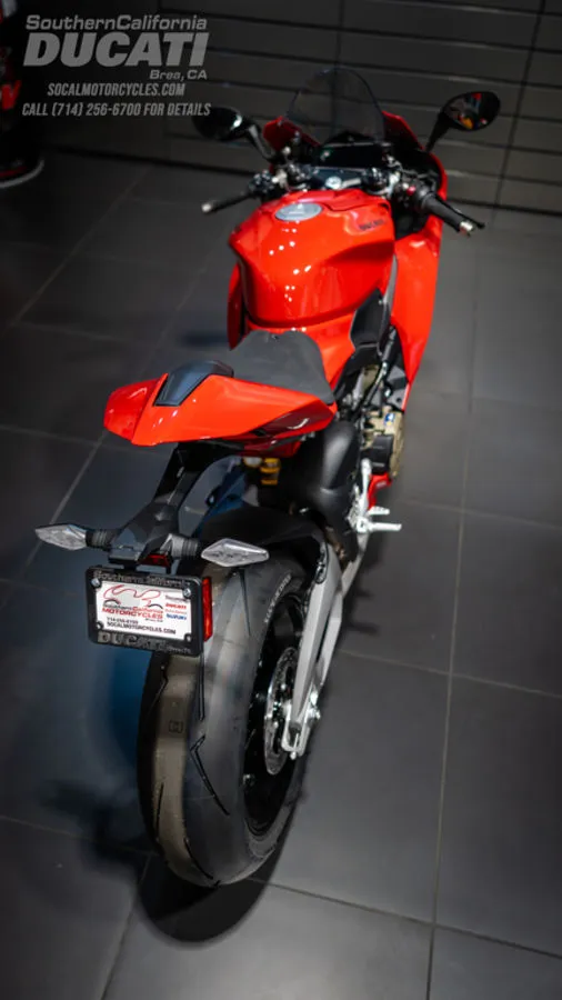 2026 Ducati Panigale V4 in Ducati Red, photo 11 of 11
