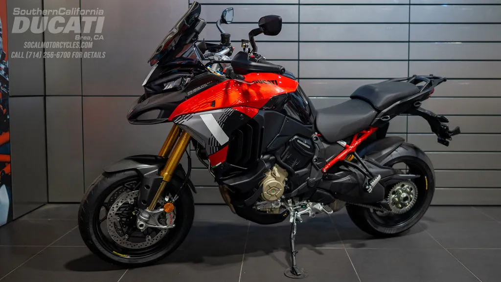 2026 Ducati Multistrada V4 Pikes Peak in Pikes Peak Livery, photo 11 of 14