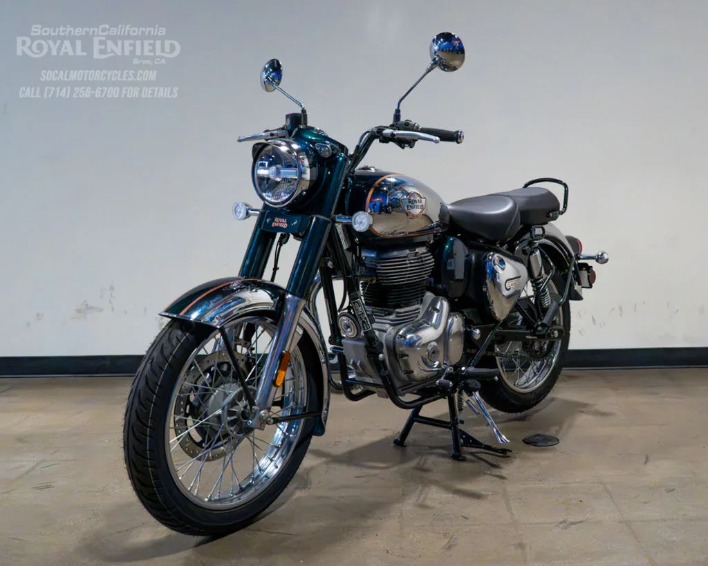 2027 Royal Enfield Classic 350 in Emerald, photo 4 of 7