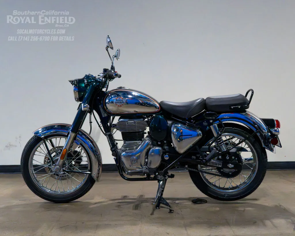 2027 Royal Enfield Classic 350 in Emerald, photo 5 of 7