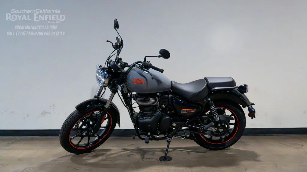2027 Royal Enfield Meteor 350 in Fireball Grey, photo 6 of 8