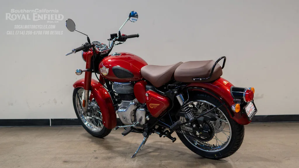 2027 Royal Enfield Classic 350 in Madras Red, photo 8 of 9