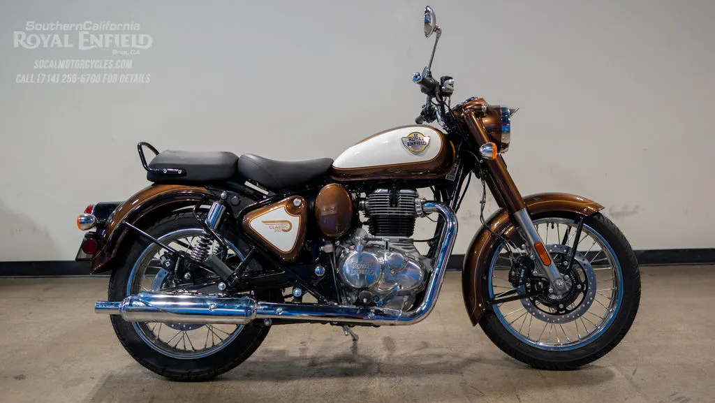 2027 Royal Enfield Classic 350 in Medallion Bronze, photo 1 of 9