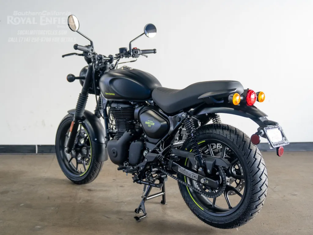 2026 Royal Enfield Hunter 350 in Graphite Grey, photo 9 of 12