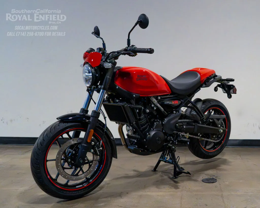 2027 Royal Enfield Guerrilla 450 Apex in Apex Red, photo 4 of 7