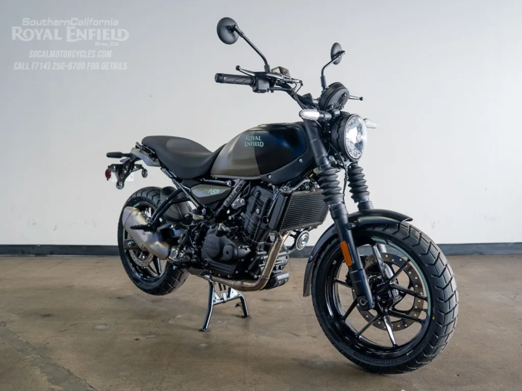 2027 Royal Enfield Guerrilla 450 in Shadow Ash Green, photo 4 of 11