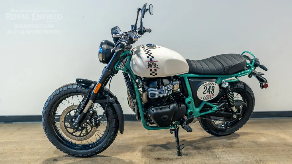 2027 Royal Enfield Bear 650 in Two Four Nine, photo 9 of 12