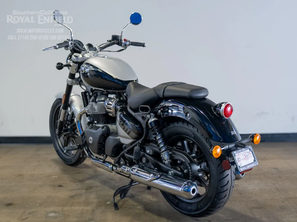 2024 Royal Enfield Super Meteor 650 in Interstellar Grey, photo 11 of 14