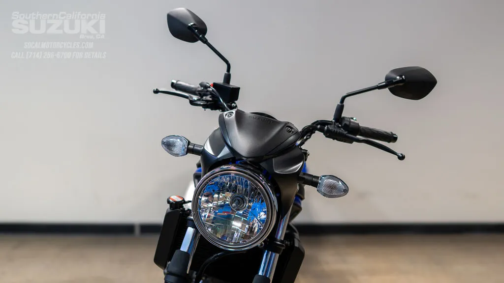 2026 Suzuki SV650 ABS in Pearl Vigor Blue / Metallic Matte Black No. 2, photo 5 of 10