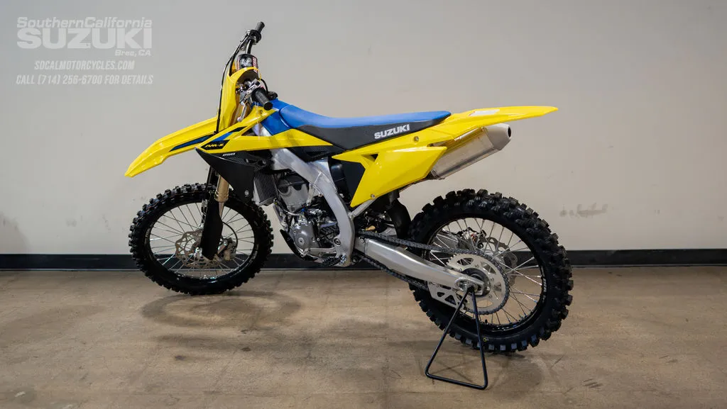 2027 Suzuki RM-Z250 in Champion Yellow No. 2, photo 8 of 9