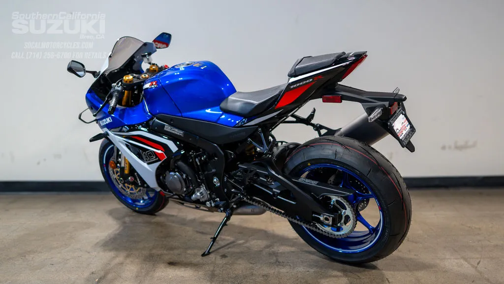 2027 Suzuki GSX-R1000RS 40th Anniversary Edition in Pearl Vigor Blue / Pearl Tech White, photo 10 of 11