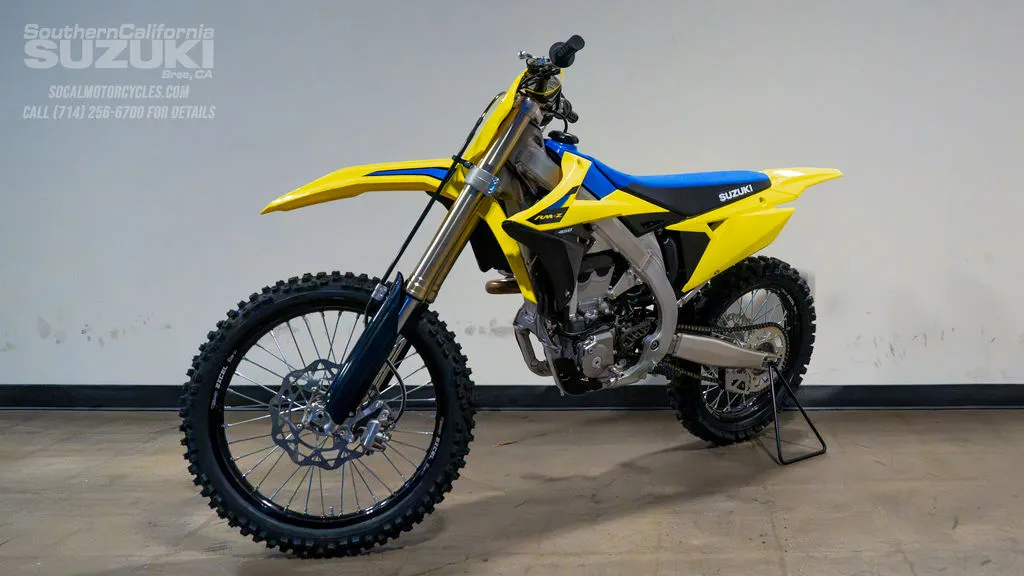 2027 Suzuki RM-Z450 in Champion Yellow No. 2, photo 5 of 8