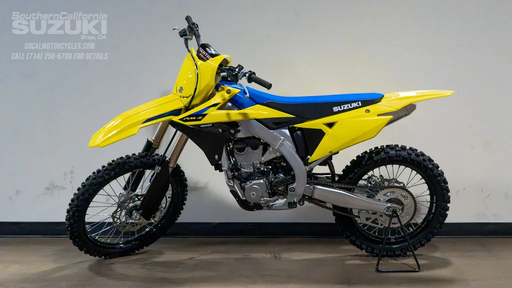 2027 Suzuki RM-Z450 in Champion Yellow No. 2, photo 6 of 8