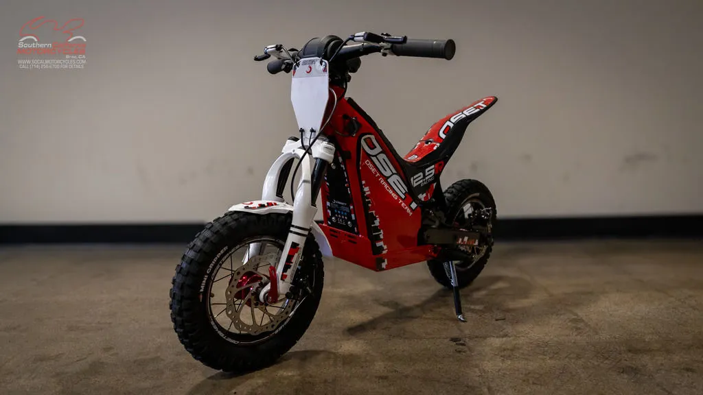 2023 Triumph OSET 12.5R in Red, photo 8 of 11