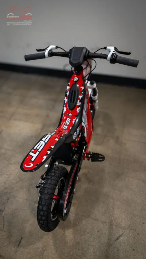 2023 Triumph OSET 12.5R in Red, photo 11 of 11