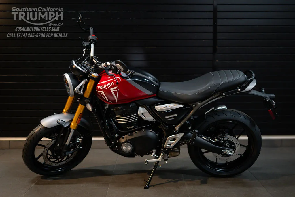 2026 Triumph Speed 400 in Lava Red Gloss / Storm Grey, photo 8 of 10