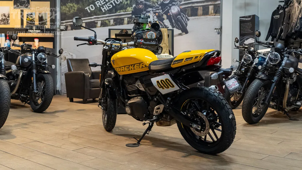 2027 Triumph Tracker 400 in Racing Yellow, photo 7 of 7