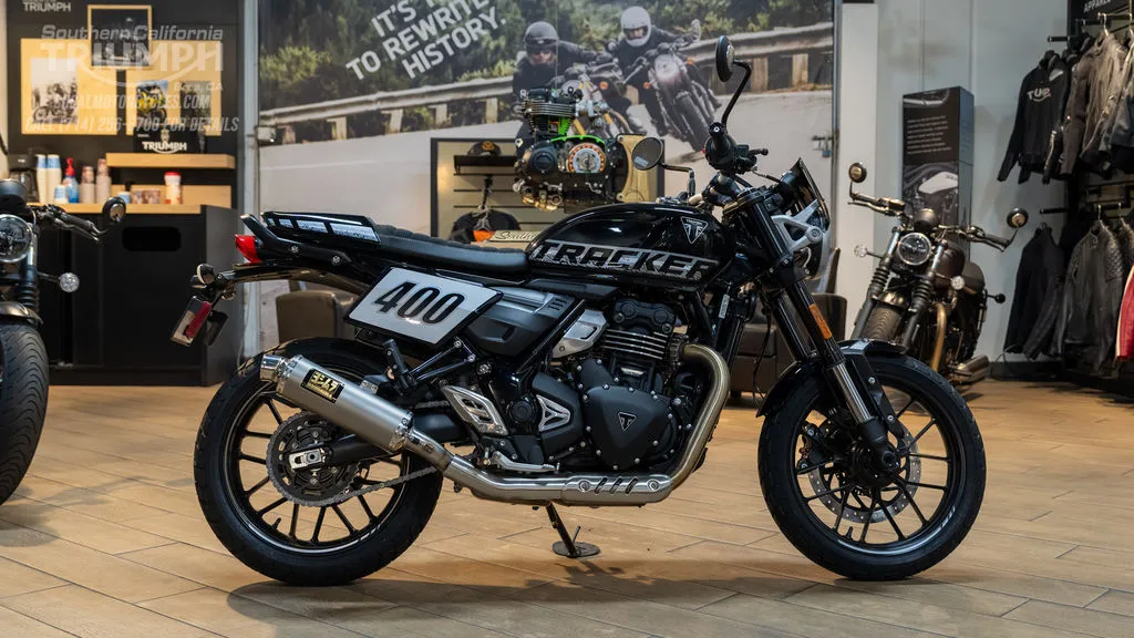 2027 Triumph Tracker 400 in Phantom Black, photo 1 of 9