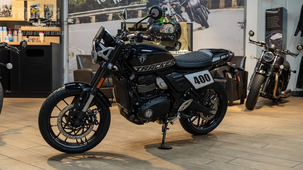 2027 Triumph Tracker 400 in Phantom Black, photo 6 of 9