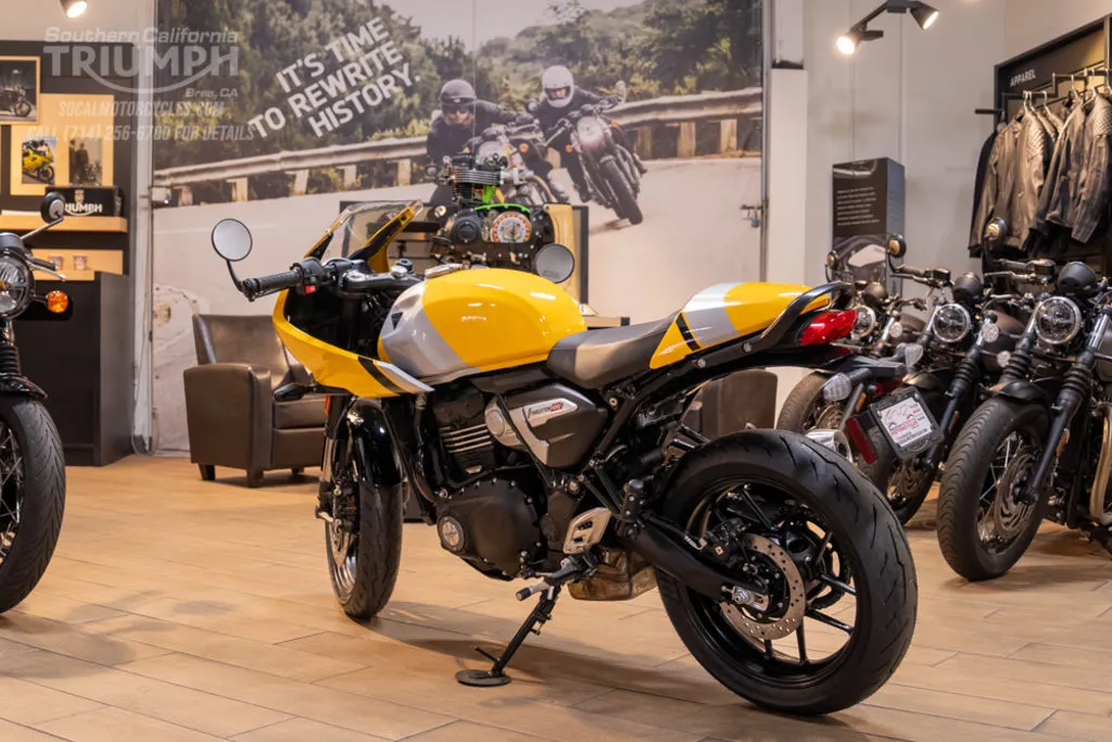 2026 Triumph Thruxton 400 in Metallic Racing Yellow / Aluminum Silver, photo 8 of 10