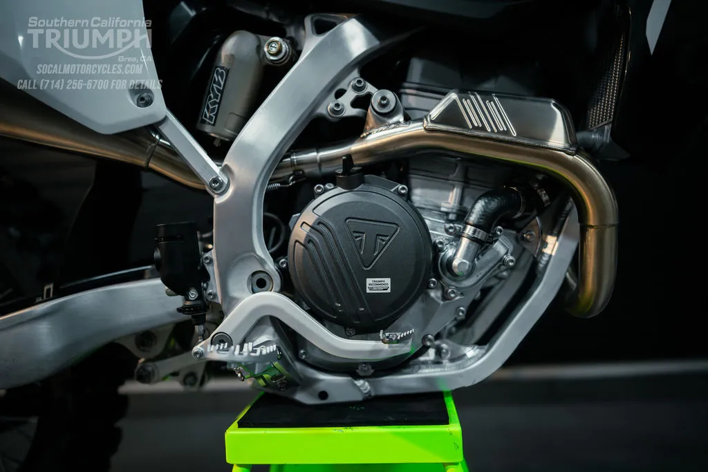 2025 Triumph TF 250-X in Jet Black / Pure White, photo 4 of 7
